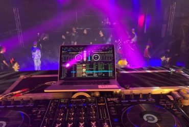 How Corporate Event Djs Can Help Your Business Grow